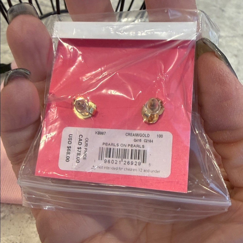 Kate Spade pearls on pearls pierced earrings - Picture 3 of 4